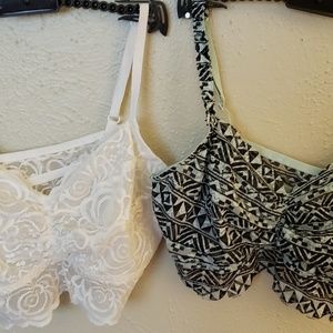 VS PINK Bralettes size Large